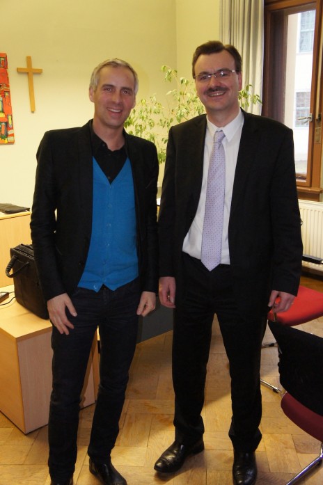 Oberbürgermeister Kandidat Martin Kranz mit dem Geschäftsführer der Diakoniestiftung Weimar Bad Lobenstein Rainer Neumer