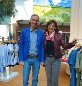 Mit Inhaberin Annette Projahn in der Modepassage am Markt.